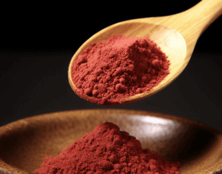 Monascus purpureus – A striking capture of Monascus purpureus (Red Yeast Rice), an ingredient in Interstellar Blends known for cholesterol management.